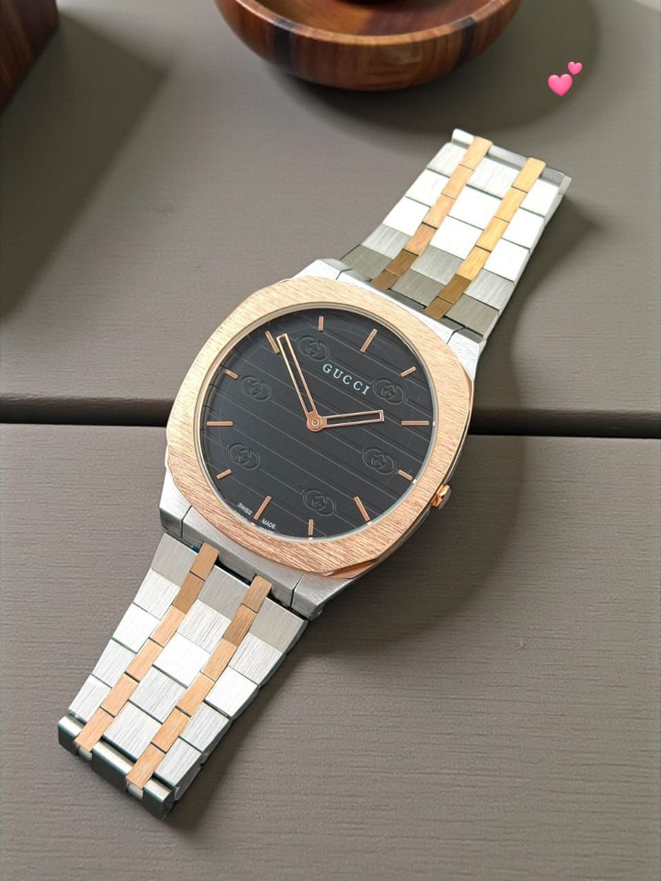 GUCCI G-TIMELESS – ELEGANCE WITH ICONIC DIAL DETAILING