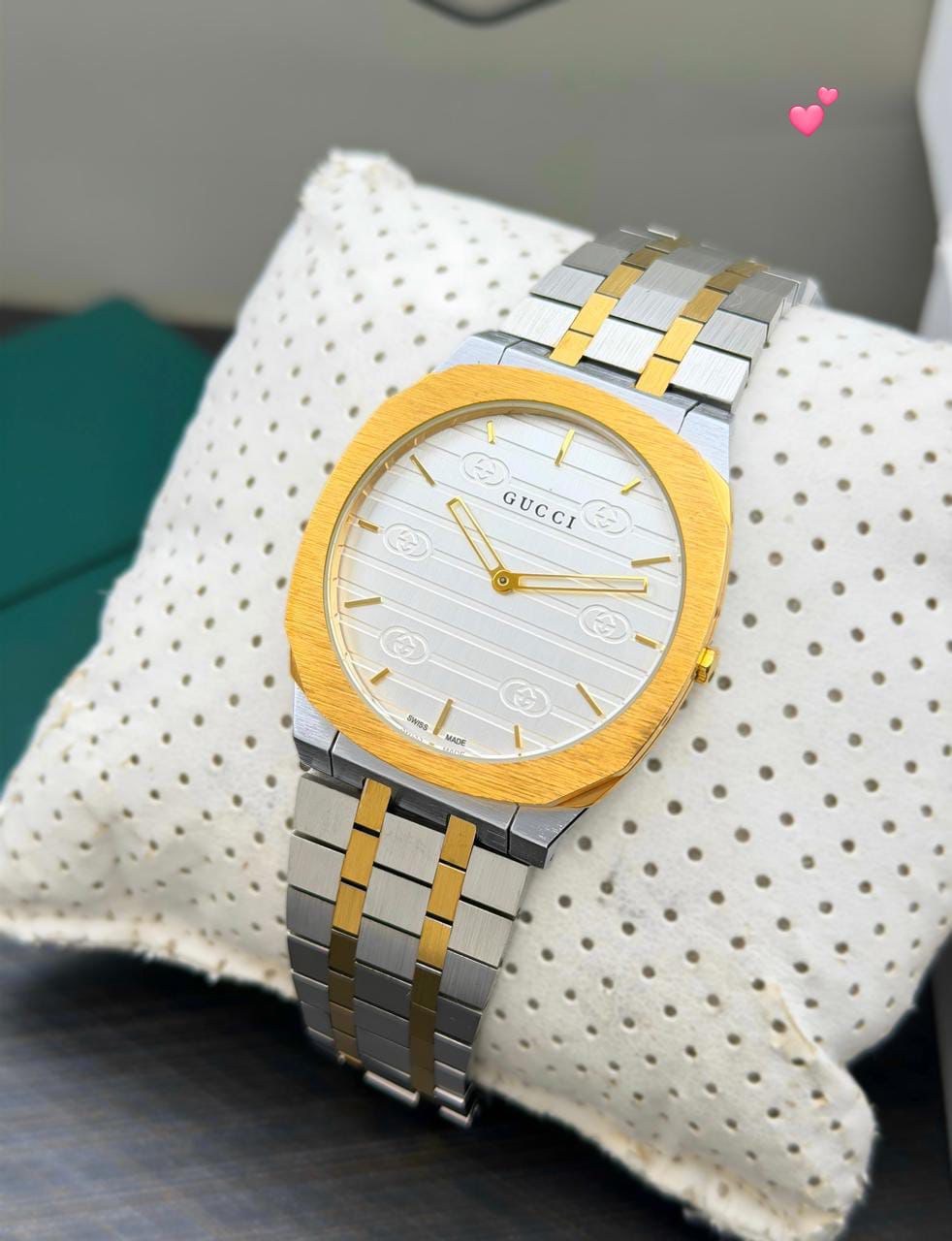 GUCCI G-TIMELESS – ELEGANCE WITH ICONIC DIAL DETAILING